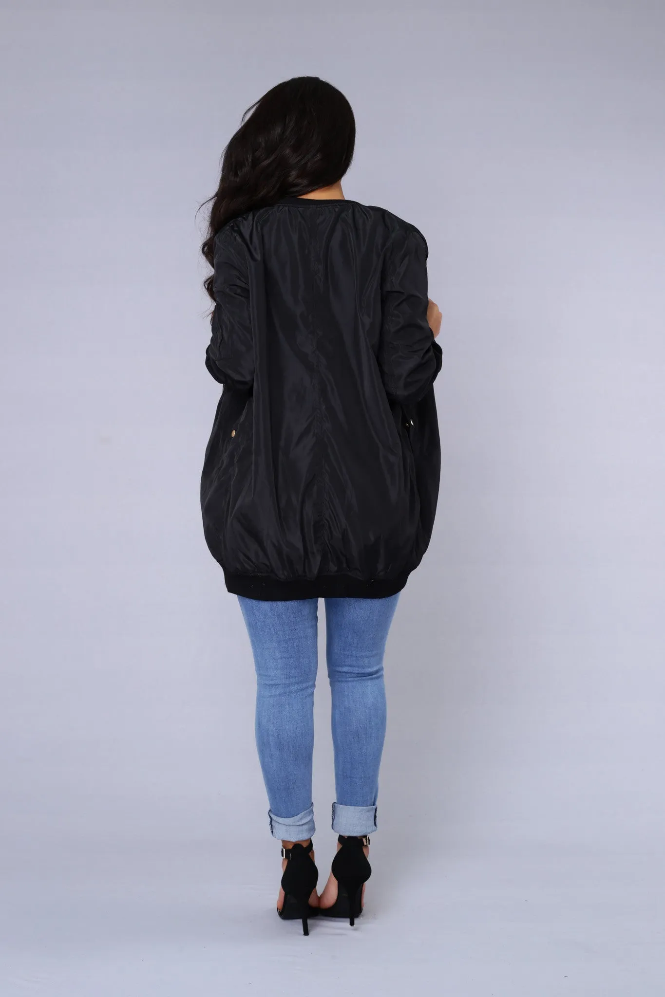 All Eyes On Me Jacket - Black